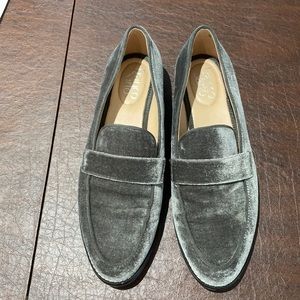 Franco Sarto Hudley Velvet Pewter Grey